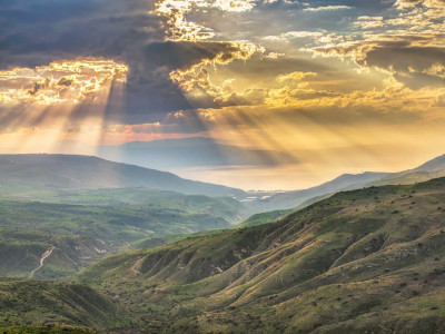 IZRAELSKÁ VÍNA: najdeme budoucnost tam, kde všechno začalo?