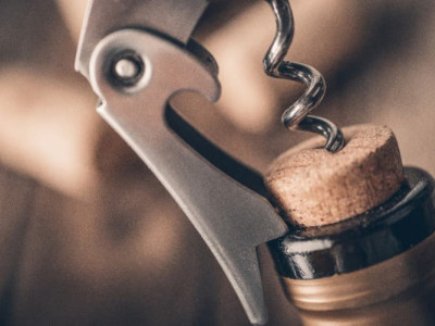 Jak otevřít víno?